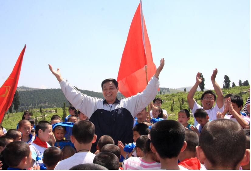 东升国际建设慈善学校，养教亚孤儿